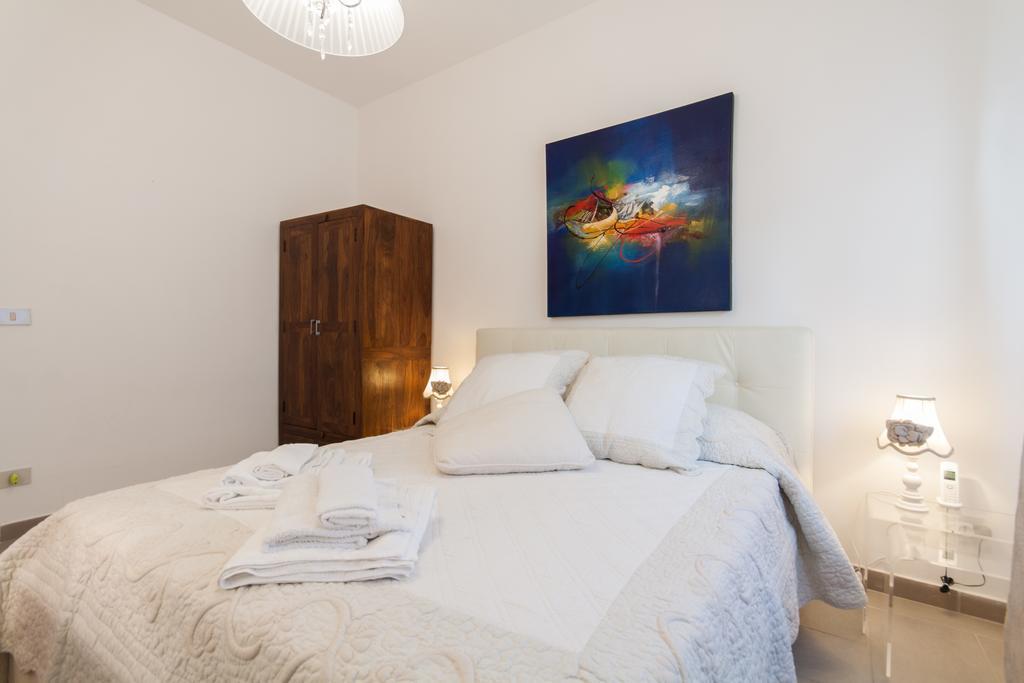 Holiday & House - Imparato Vacanze Prestige Mondello Ngoại thất bức ảnh